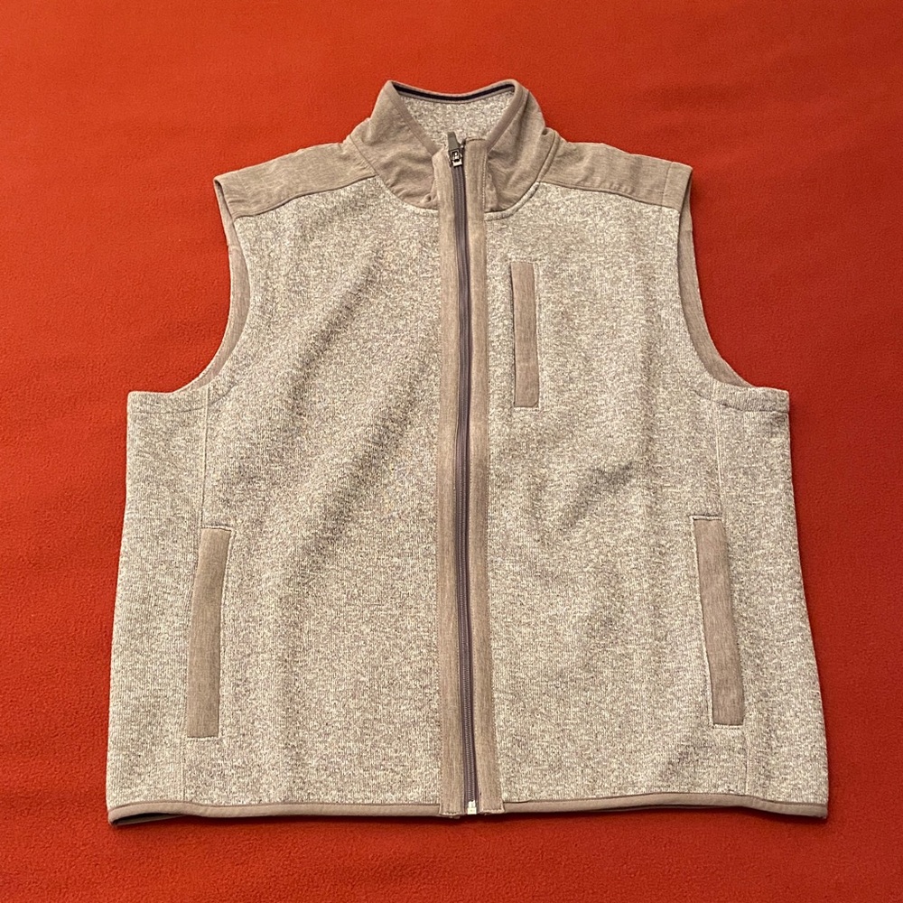 Vineyard Vines Sweater Vest. Men's Medium.